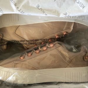 Kendall & Kylie Rose Gold Platform Sneakers (9.5)